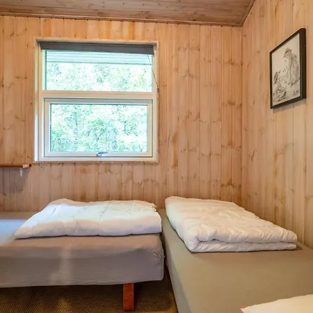 Feriehus Dyrevenlig Bolig I Med Sauna Hasle