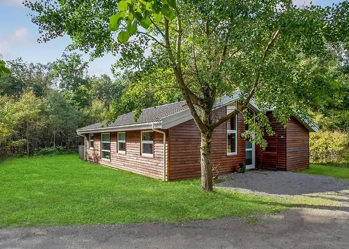 Vakantiehuis 4 Bedroom Amazing In *