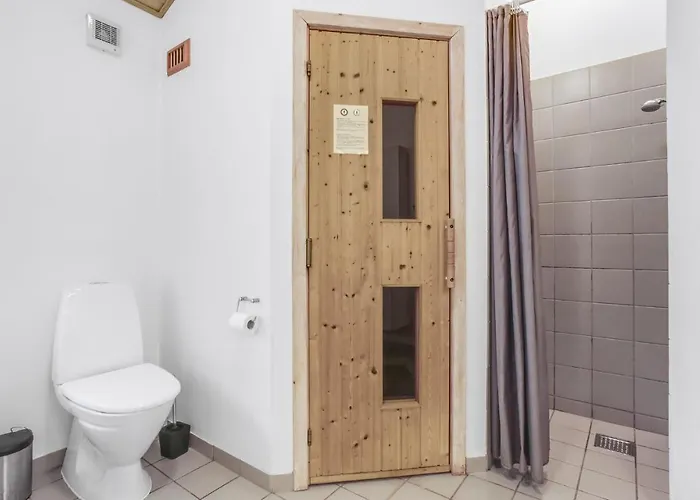 Vakantiehuis 4 Bedroom Amazing In Hasle
